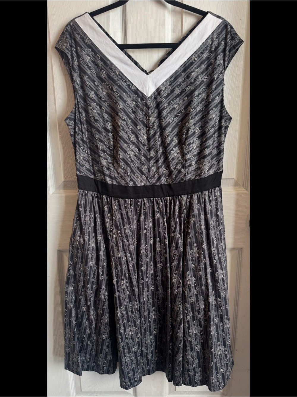 Rare Disney Parks Gray Haunted Mansion Wallpaper Dress